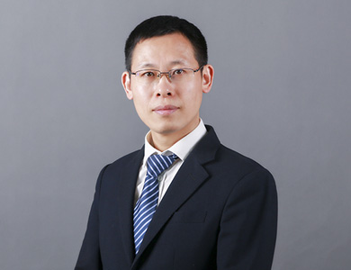 张彤